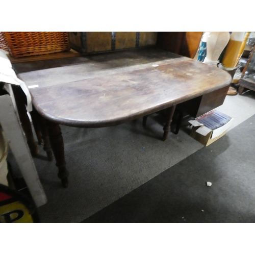 429 - An antique dining room table for restoration.