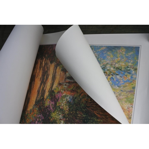 459 - A lot of Monet unframed prints.