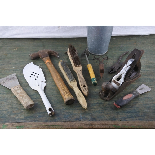 693 - A Stanley wood plane and other tools.