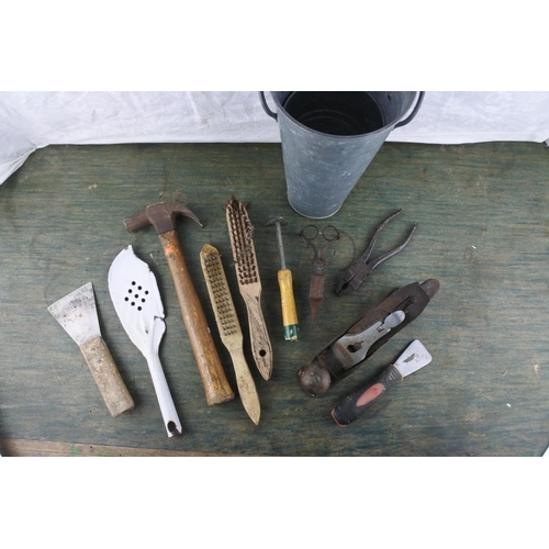 693 - A Stanley wood plane and other tools.