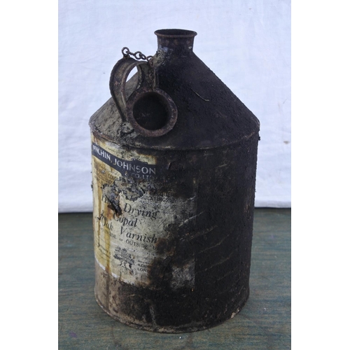 703 - A vintage Pinchin, Johnson 'Oak Varnish' oil can.