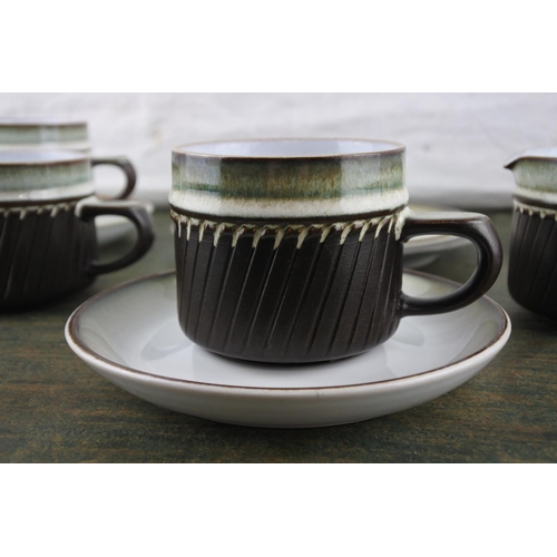 714 - A vintage Denby part teaset.