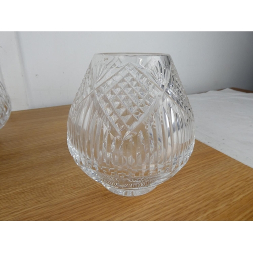 792 - Three crystal vases.