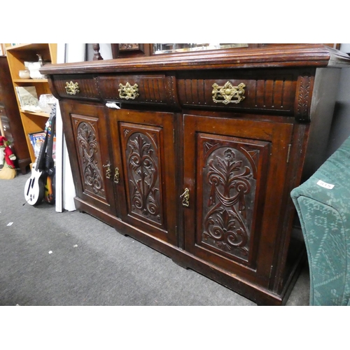 800 - A stunning antique mahogany mirror backed sideboard, measuring 212cm x 151cm x 55cm in size.