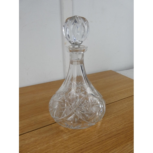 870 - A ships glass decanter and stopper.