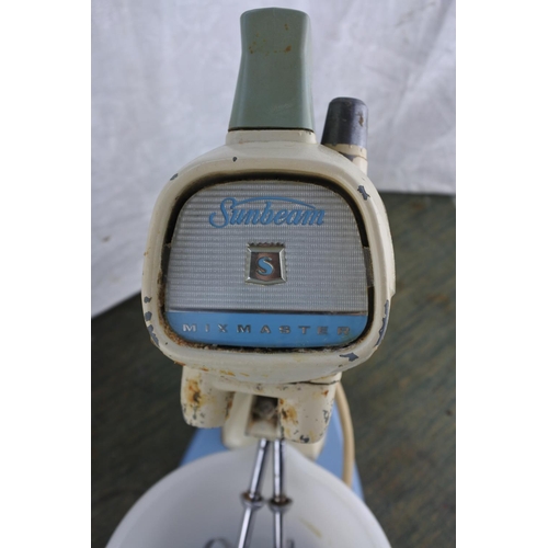 904 - A vintage Sunbeam mixer (untested).