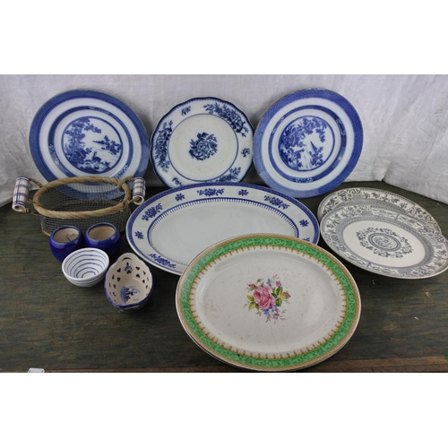 938 - An antique Losol Ware, Shrewsbury platter and more.