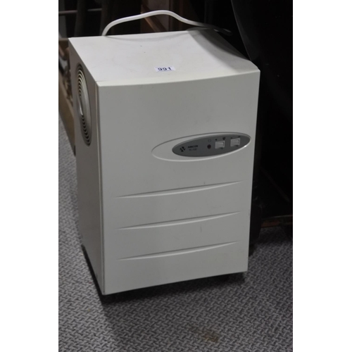 991 - An AMCOR TC100 dehumidifier.