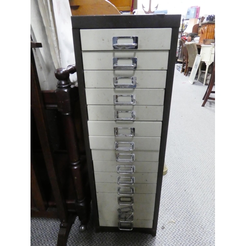 1030 - A set of 15 metal drawers.