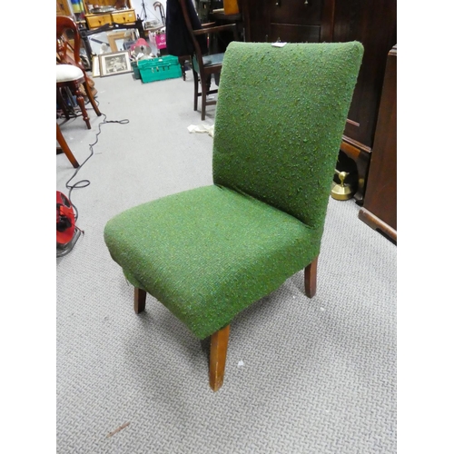 1035 - An upholstered chair.