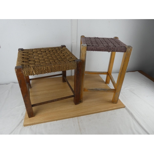 1060 - A pair of vintage rattan topped stools.