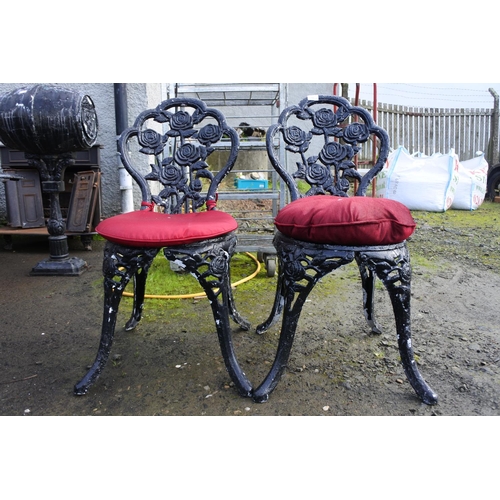 1144 - A pair of garden chairs.