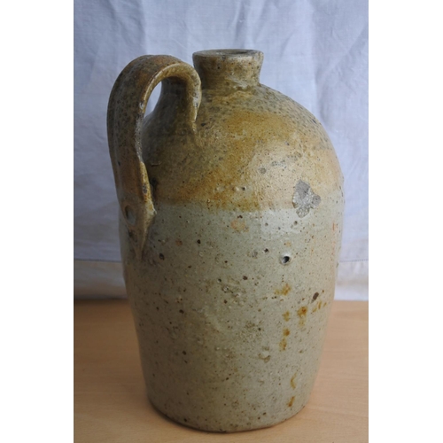 14 - An antique George Walker, Kirkintullouch 152 stoneware flagon.