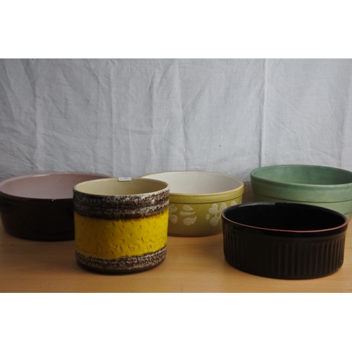 185 - A collection of vintage yellow band flower pot and more.