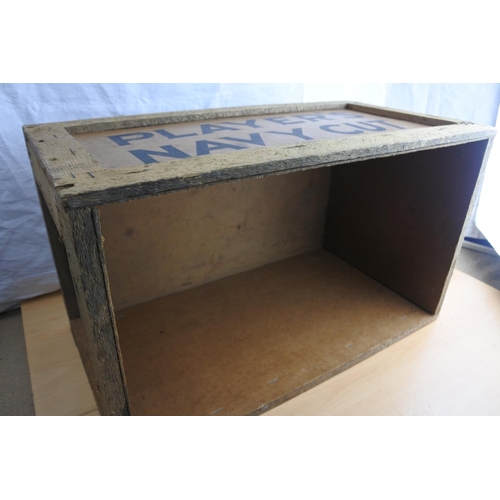 88 - A stunning original Player's Navy Cut crate with original packaging label.