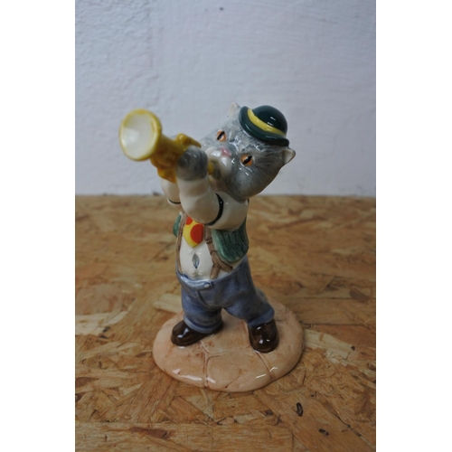 272 - A boxed Beswick cat band 'Trad Jazz Tom'.