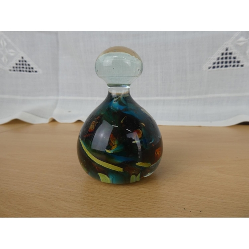 489 - A vintage Mdina glass paperweight.