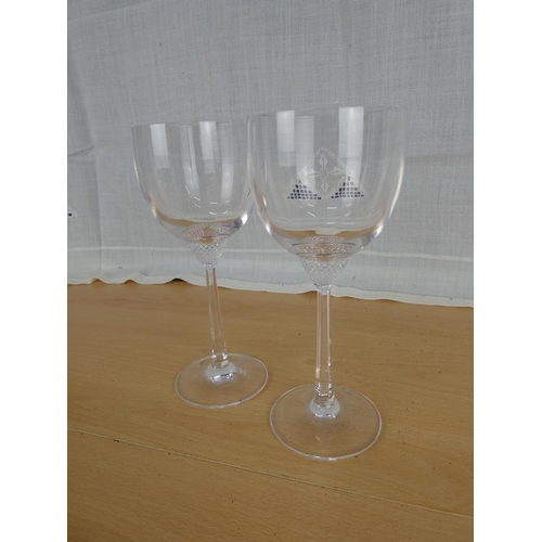 515 - Two stunning Villeroy & Boch wine glasses.