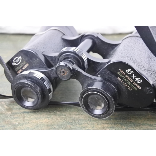 734 - A pair of vintage Scope Executive 85 x40 binoculars.