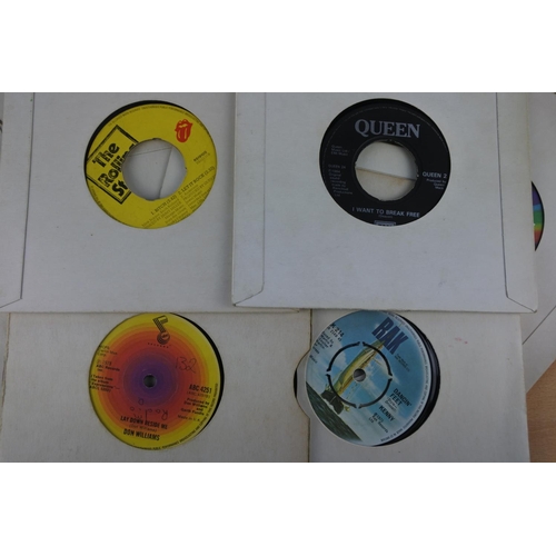626 - A collection of singles/ 45's.