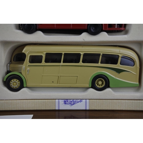 14 - A boxed Corgi 'The Devon Bus Set', limited edition 4401/8000 (Replica Devon Tour Guide included).
