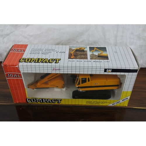 70 - A boxed Joal Compact CAT Hydraulic Excavator C225 scale 1:70.