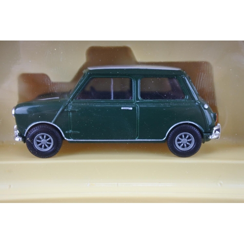 90 - Two boxed Van Guards VA25002 Mini Cooper scale 1:43 and VA3006 Austin A40 van scale 1:43.