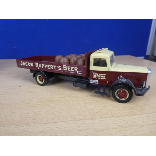 167 - A boxed limited edition Corgi Classics 98458 White Brewery Truck - Jacob Rupperts 0227/6500.