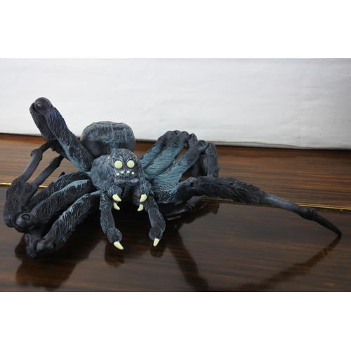 344 - A set of 3 Harry Potter Figurines - Rubeus Hagrid, Spider and 3-headed dog, Fluffy.