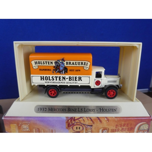 310 - Two boxed Matchbox Models of Yesteryear vehicles '1932 Mercedes Benz L6 Lorry - Holsten' and '1937 G... 