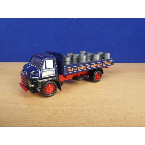 322 - A limited edition Corgi Classics 20001 'Bedford S Type Dropside Lorry' - W J Riding Ld 2532/6500.