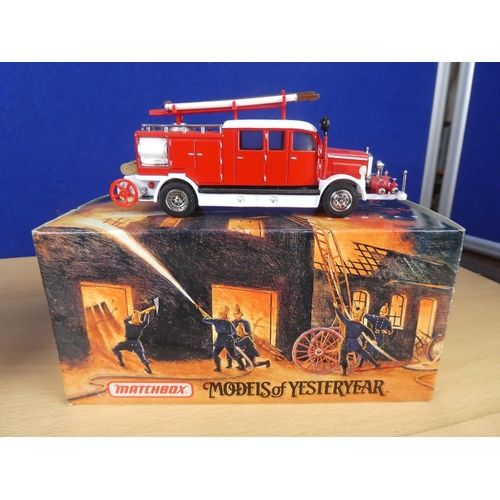 326 - Two boxed Matchbox Models of Yesteryear '1938 Mercedes KS15 Fire Truck' and '1930 Ford Model A Batta... 