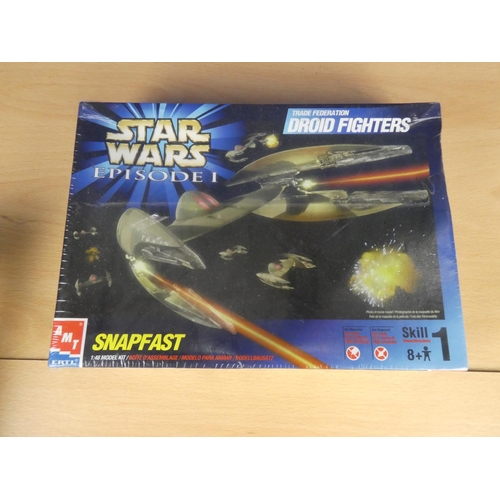 338 - Two boxed Star Wars Episode I Snapfast model kits 'Droid Fighters' and 'Naboo Fighter'.