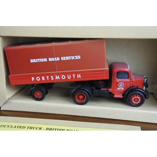 229 - A Corgi Classics 'Portsmouth British Road Service' Bedford O Articulated truck set.