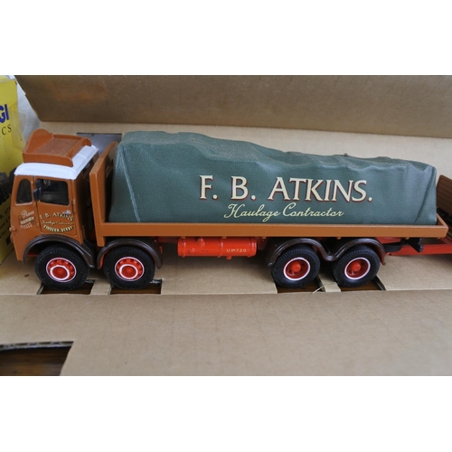 255 - A Corgi Classics 'F.B.Atkins Haulage Contractors' Atkinson 8 wheel Truck & trailer set.