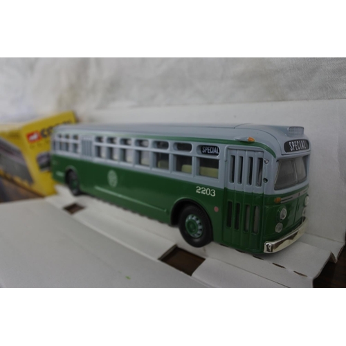 287 - A Corgi Classics 'New York Special' transport bus.