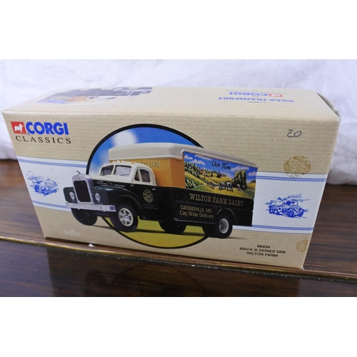 289 - A Corgi Classics 'Wilton Farm Dairy' Mack B Series Van.