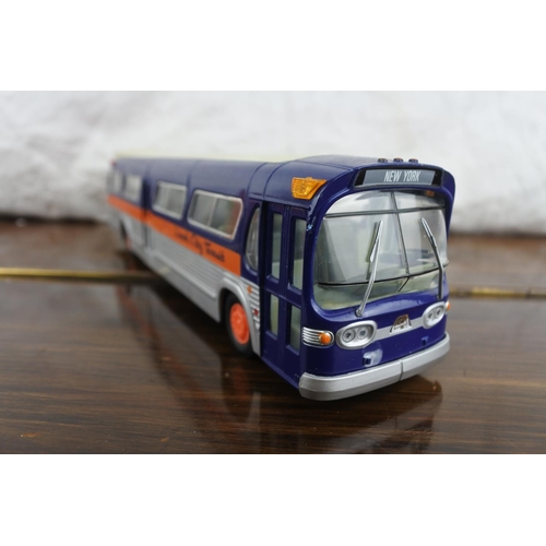 292 - A Corgi Classics 'Lionel City Transit' Fishbowl Bus.