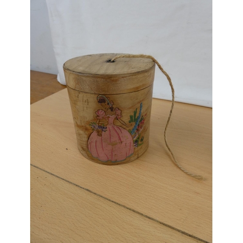 106 - An auctioneers gavel and a 1930's Crinoline Lady wooden string box.