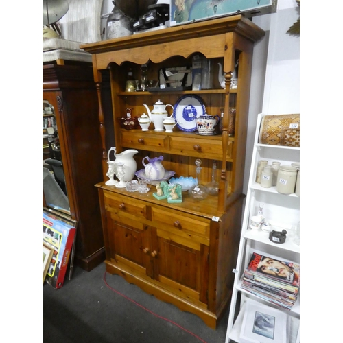 153 - A pine dresser. Approx 197x123x45cm.