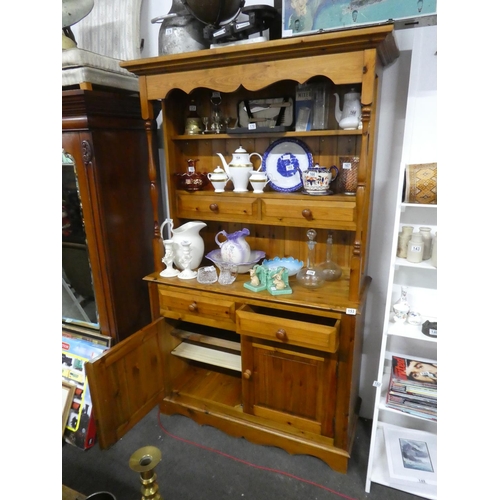 153 - A pine dresser. Approx 197x123x45cm.