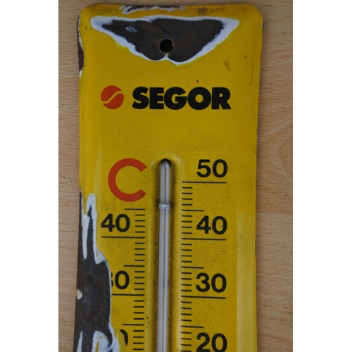 260 - A vintage enamel Segor thermometer.