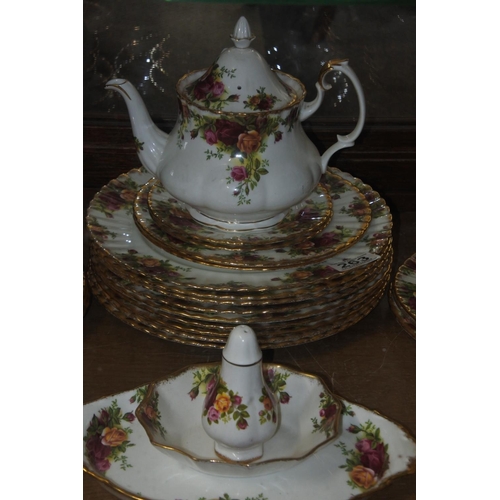 263 - A large collection of Royal Albert 'Old Country Rose' to include teapot, dinner plates, pudding bows... 