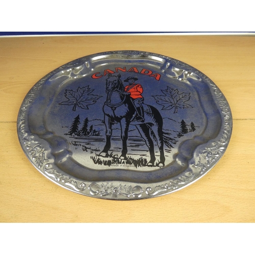 380 - A 'Canada' souvenir tray. Approx 30cm.