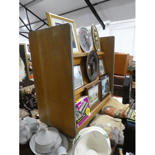 391 - A vintage two side library bookstand.