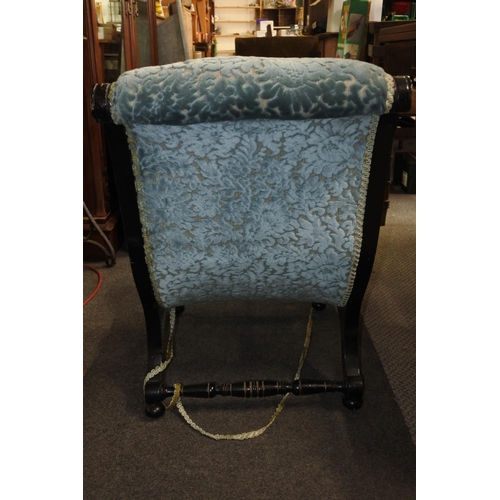 448 - A stunning antique nursing chair.