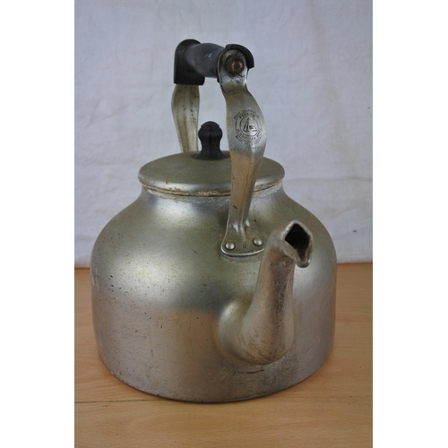 467 - A large vintage Pyramd kettle.