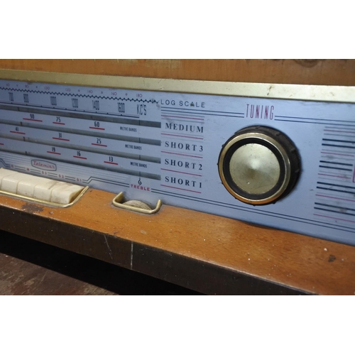 473 - A vintage Telemish radio.