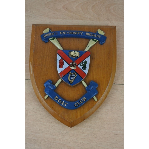 481 - A Queen's University, Belfast Boat Club plaque.