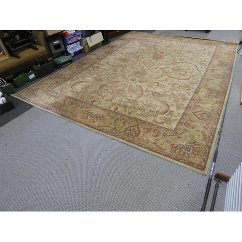 601 - A beautiful large room floor rug measuring 412cm x 298cm approximately.